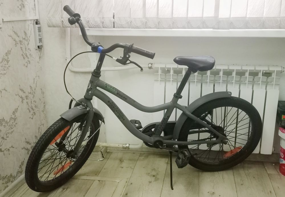 Продам велосипед Giant moda (б/у)