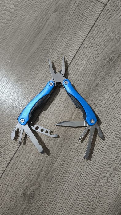 Мультитул 9 инструментов