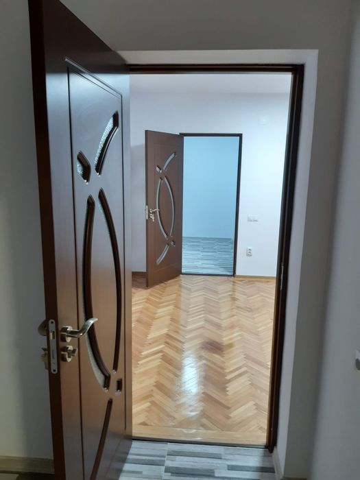 Pitesti Teilor  2 semidecomandate 97500 euro