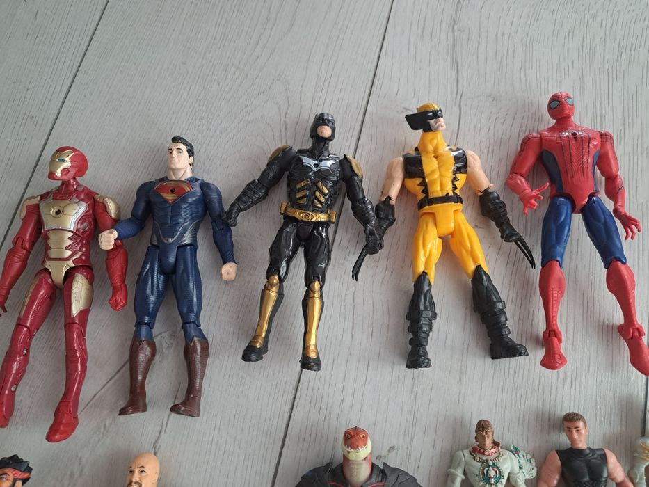 Figurine omuleti personaje hasbro marvel soldati jucarii