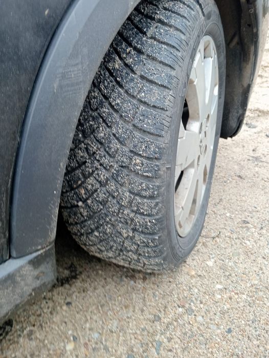 De vanzare opel corsa c stare buna masina are clima baga și cal și rec