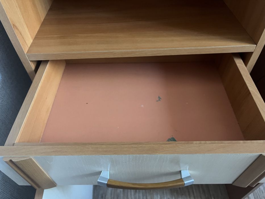 Компьютерный стол и шкафы