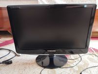 Kompyuterga LG Monitor sotiladi 19