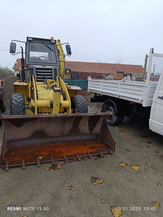 Vând buldoexcavator/vola