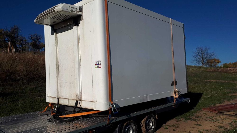 Cub frigorific , bena, container, magazie , Iveco , depozitare
