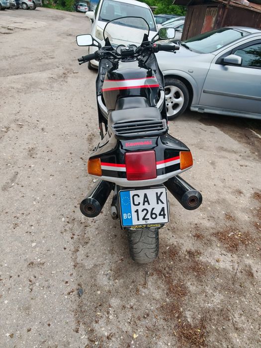 Продавам KAWASAKI ZX10