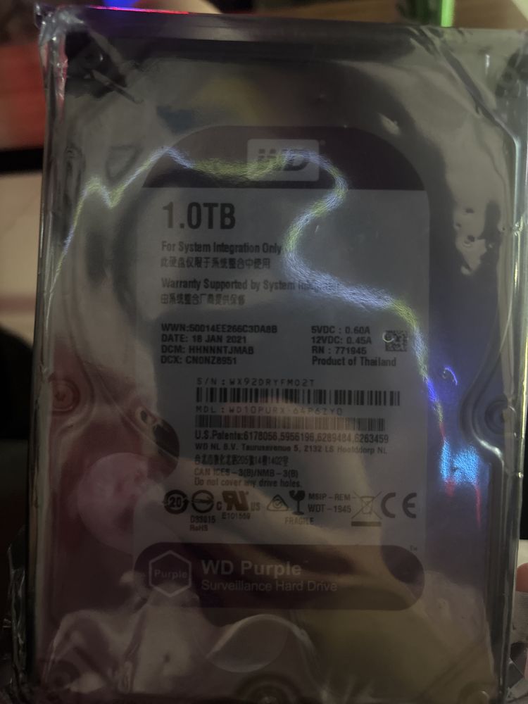 Продается жёсткий диск WD Purple объёмом 1
