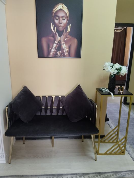 Продам диван с креслами