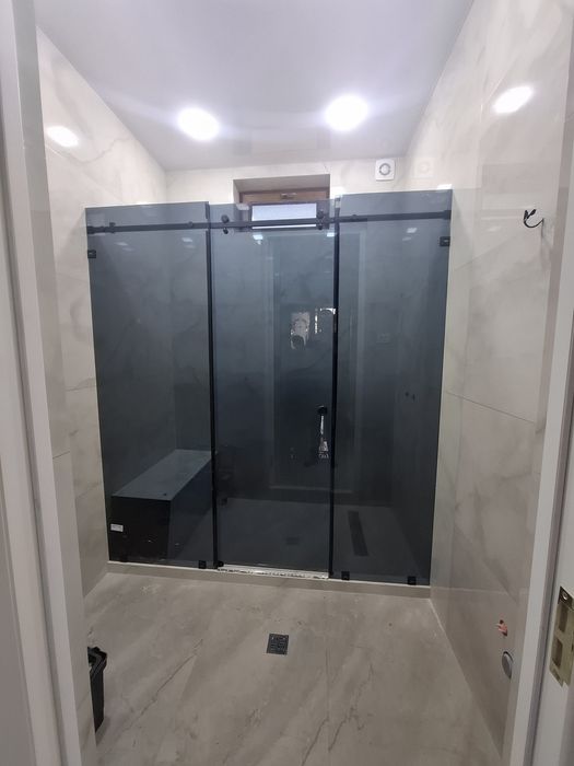 Kalyonni oynadan dush kabina peregarotka va kaziroklar