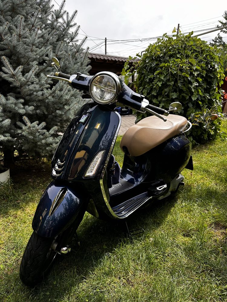 Vespa Primavera 125