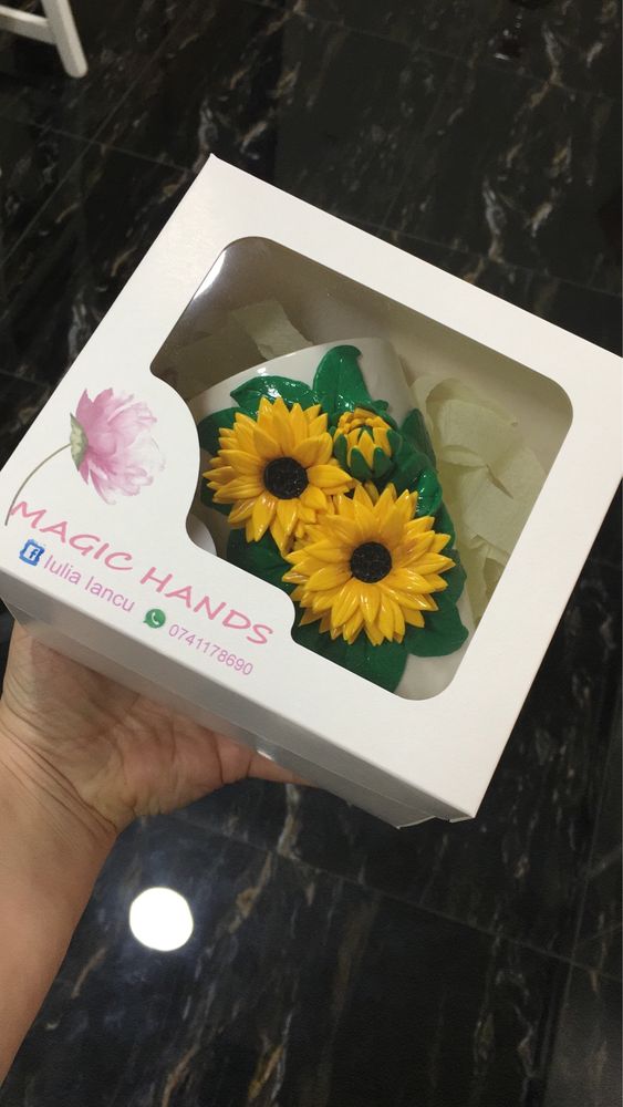 Cana personalizata cu floarea soarelui