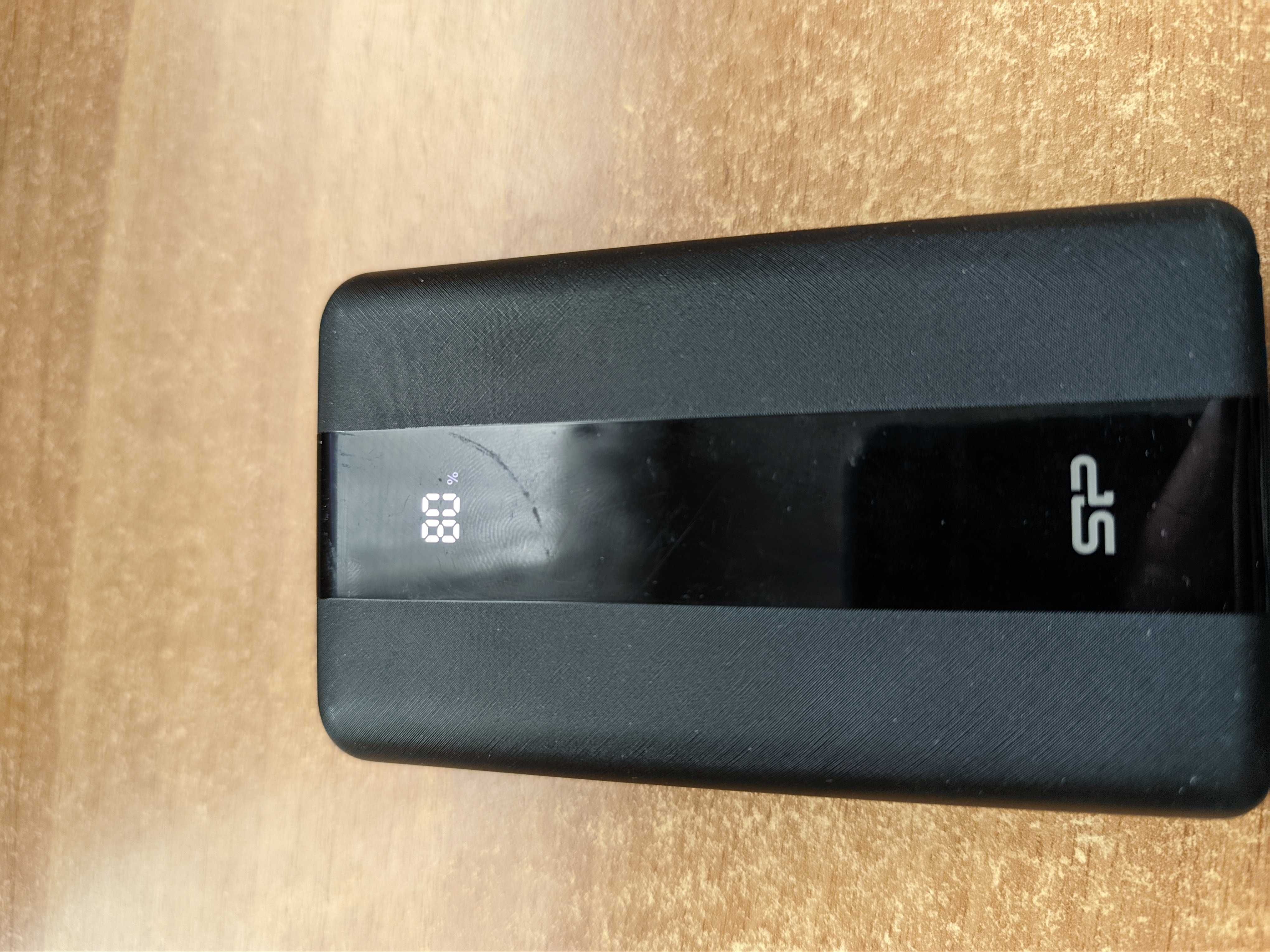 Външна батерия Silicon power QS55 20 000mah