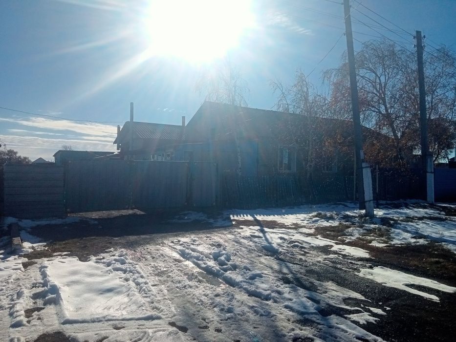 Продам квартиру в 2 квартирном доме