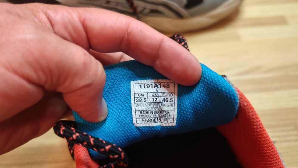 Asics adidași multicolori