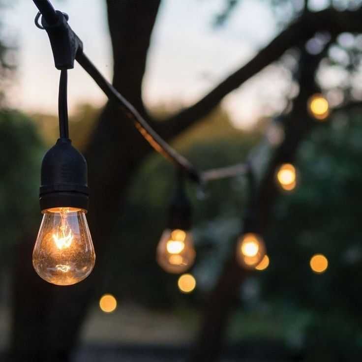 Ghirlandă luminoasă