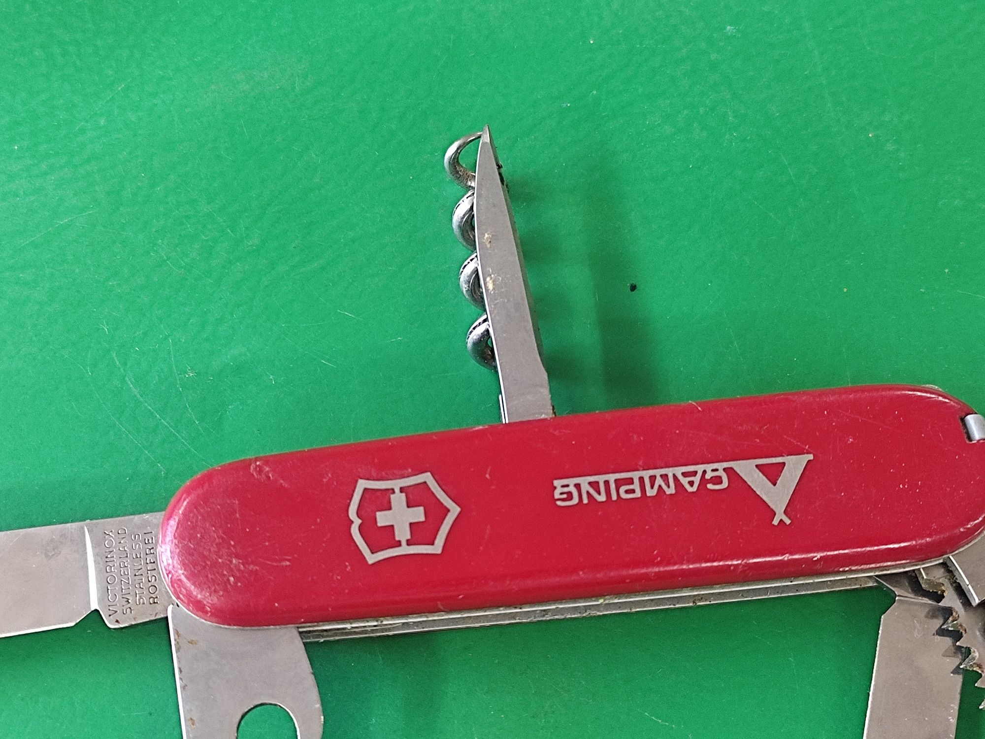Джобен нож victorinox Hiker