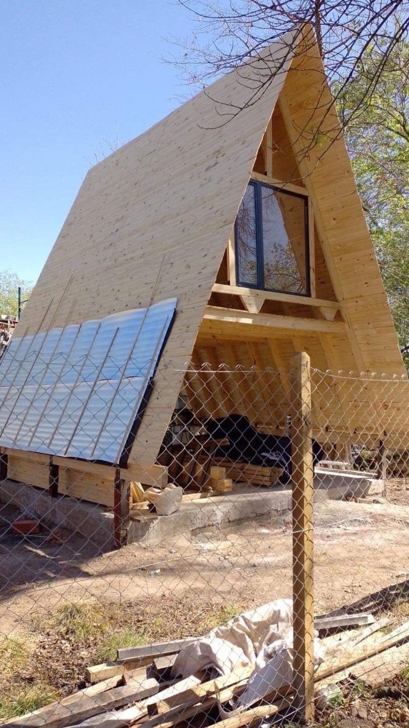Executam cabane din lemn tip A