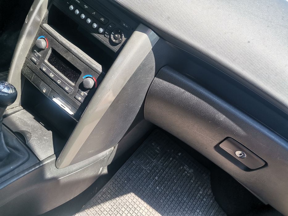 Peugeot 207 на части KFV 54KW 73КС