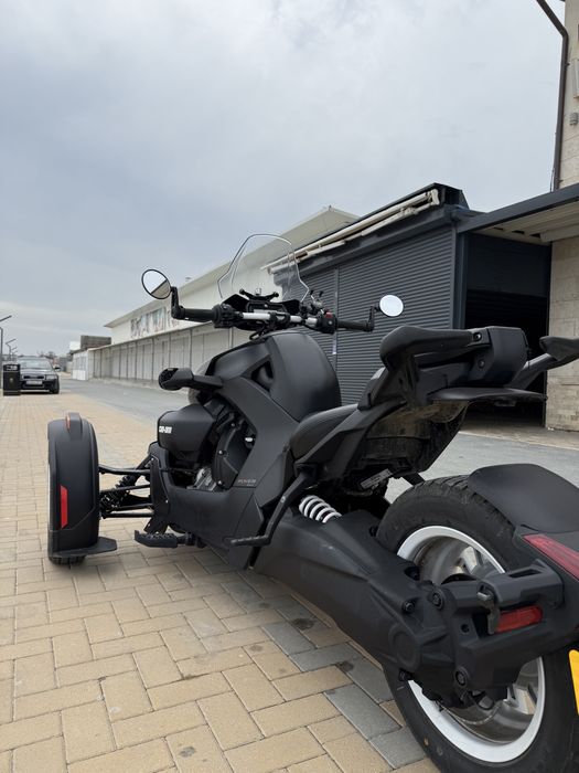 Vand can-am ryker rally