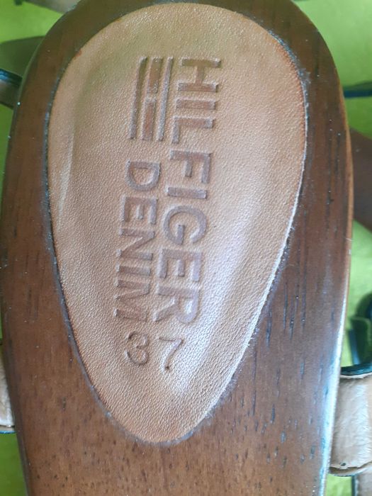 Дървени сандали Hilfiger
