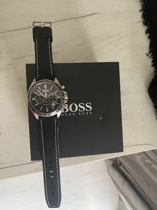 Часовник Hugo Boss