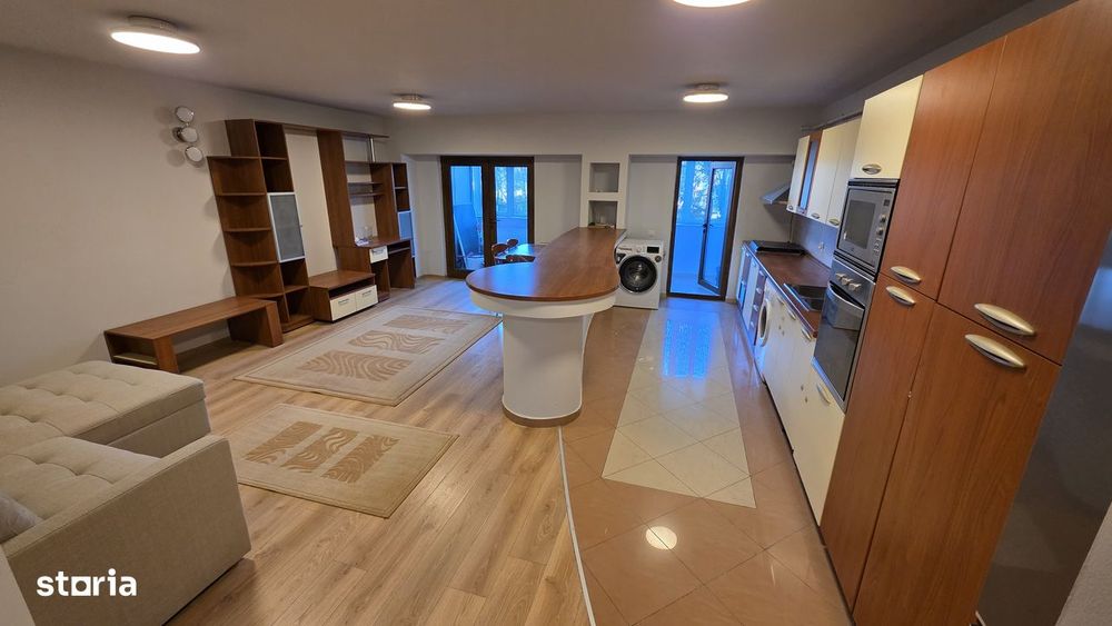 Inchiriez ap cu 3 camere str. Bucuresti