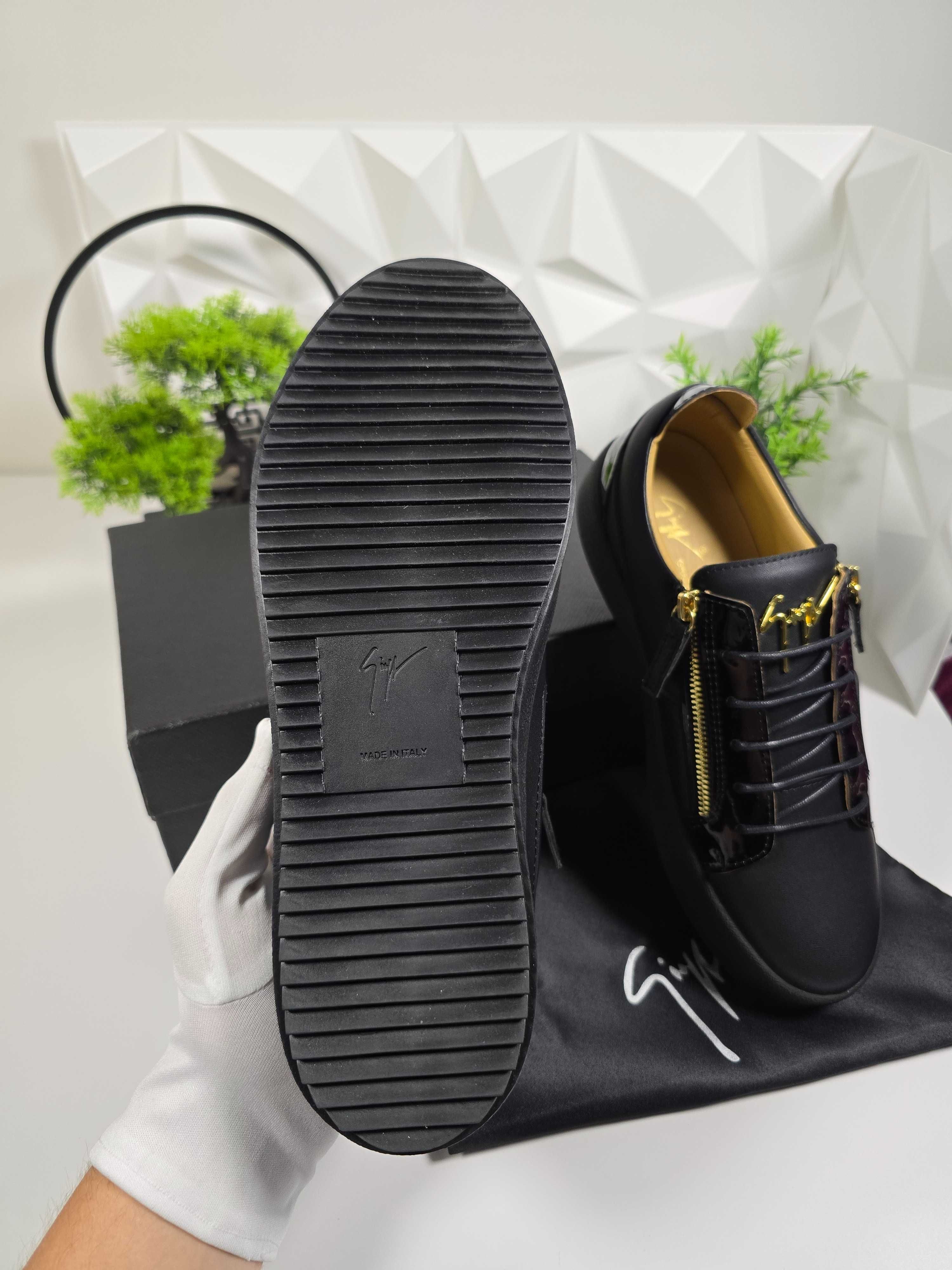 Обувки Giuseppe Zanotti
