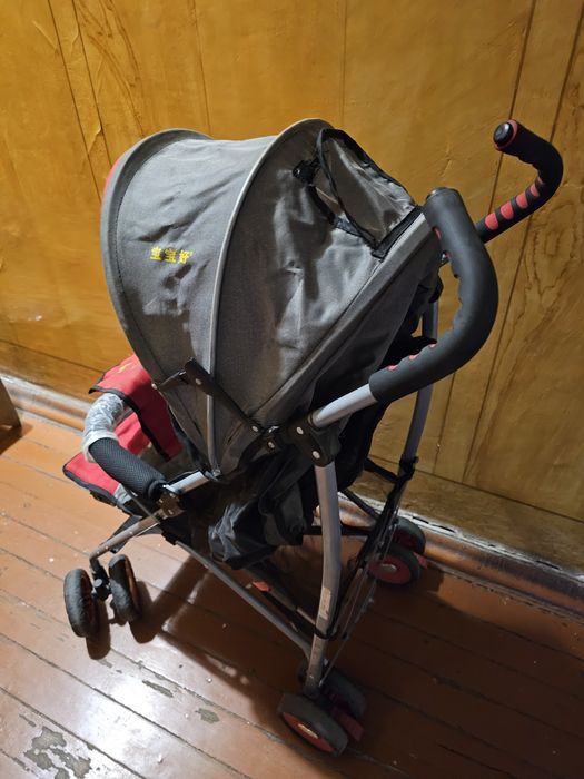 Детская коляска складная