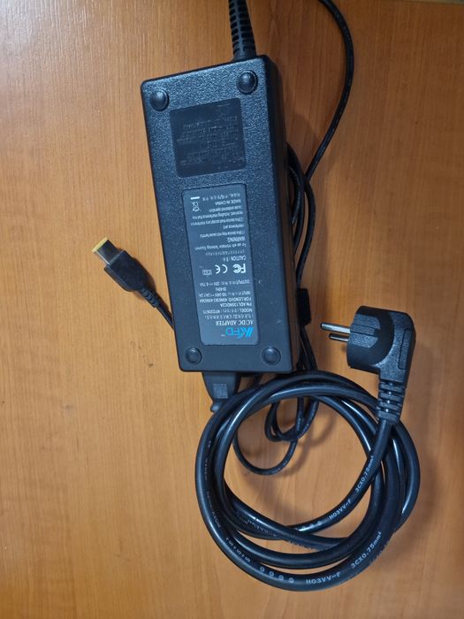 Incarcator Laptop Lenovo
