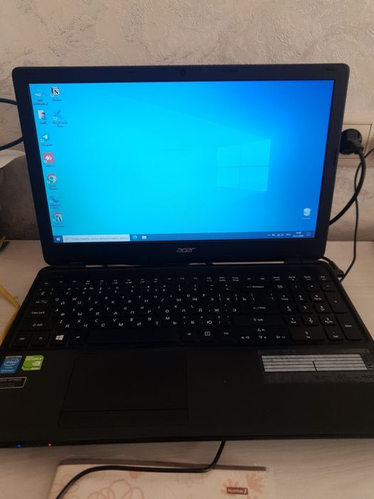 Ноутбук Acer holati yaxshi