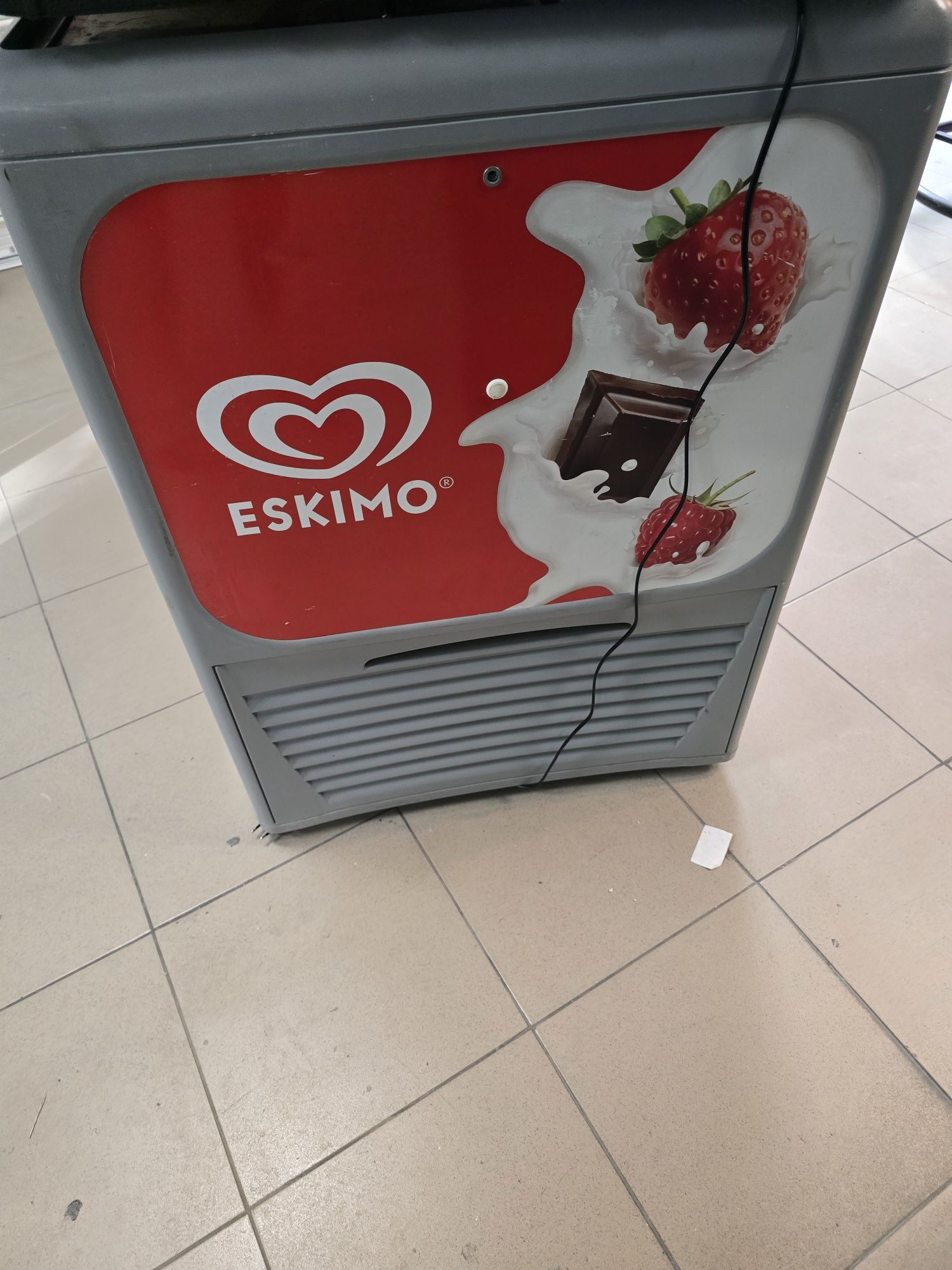 Продавам фризерр