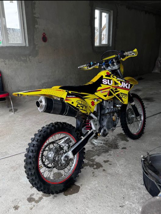 Suzuki drz 400sm ,stare ireprosabilă