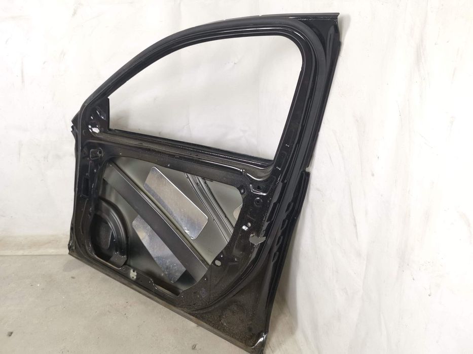 Дясна предна врата Мерцедес-Бенц С-Клас / Mercedes-Benz S-Class W222 [