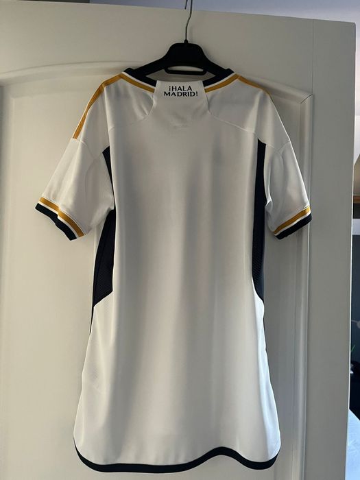 Vând tricou "REAL MADRID" original
