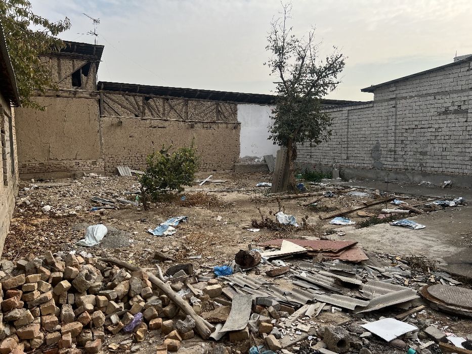 Ohunbobevda 2,9 sotik yer sotiladi srochna Kadastri bor !