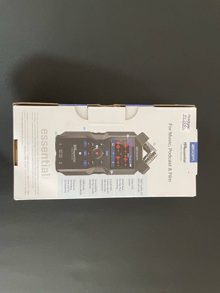 Zoom h4 essential (рекордер) (новый)