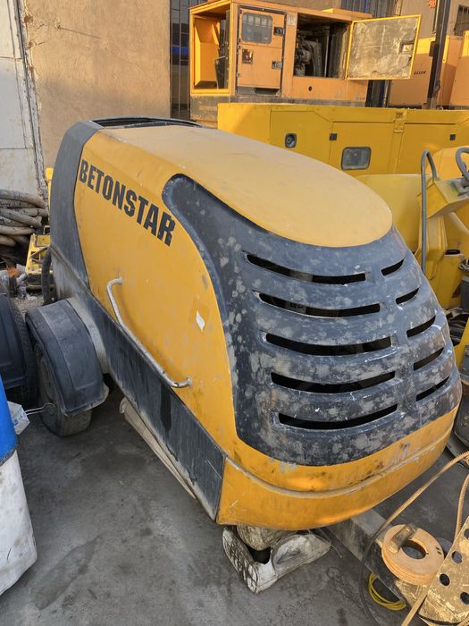 продаестя бетононасос