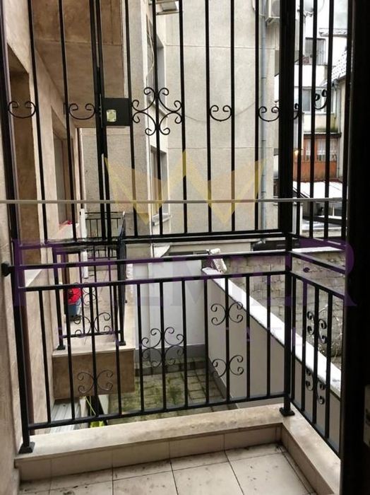 Дава се под наем Двустаен апартамент в Варна, Колхозен пазар - 50 кв.м за 382.5 € - Снимка #5