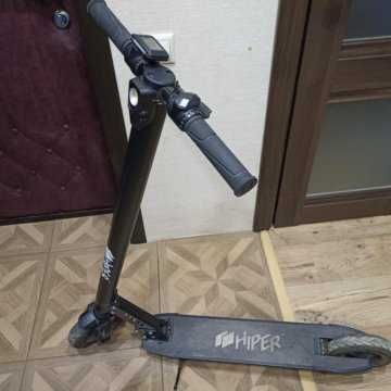 электросамокат Hiper Stark DX650 — мощный, складной,
