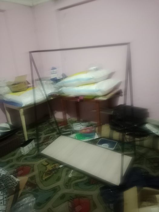 Стильная вешалка напольная
