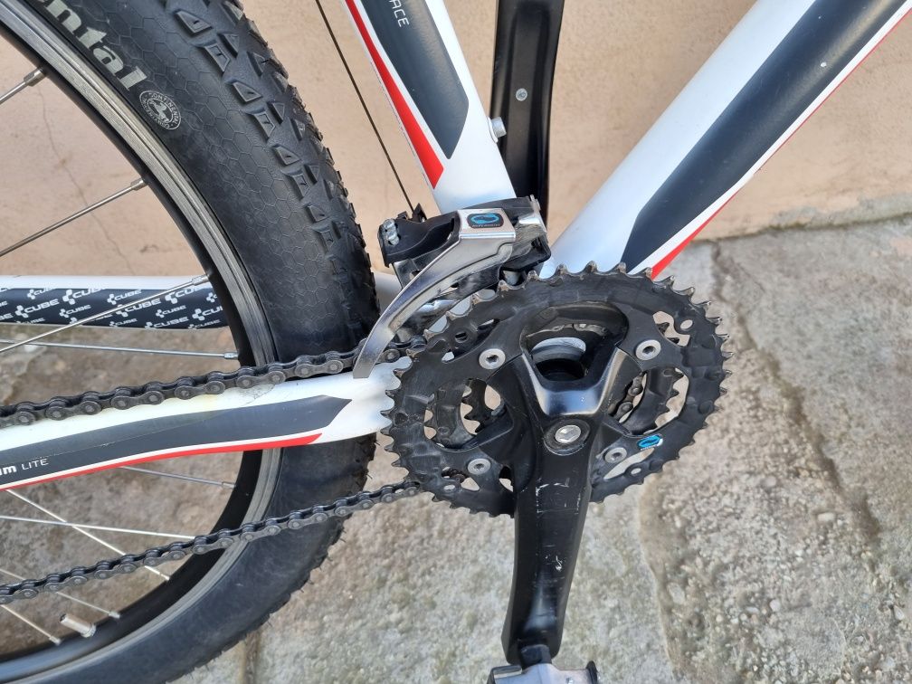 Bicicleta Cube Aim CMPT 26 + anvelope noi + mansoane noi