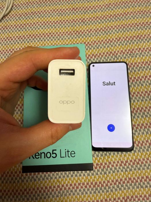 Oppo Reno 5 Lite, 128GB, 8+4 GB RAM, perfect funcțional, nu e spart