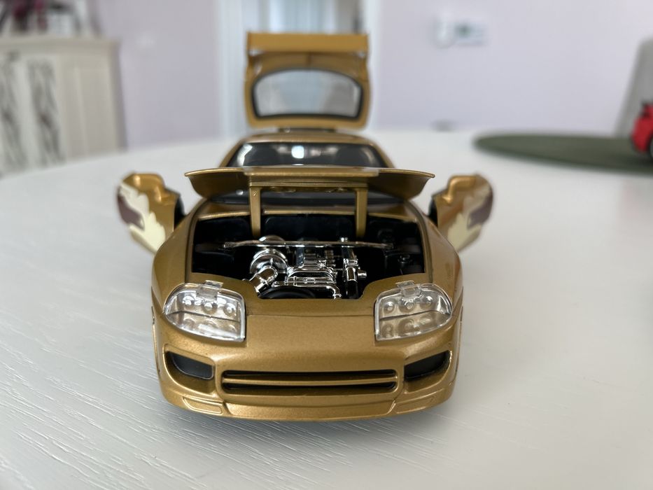 Jada macheta auto Toyota Supra din Fast And Furios