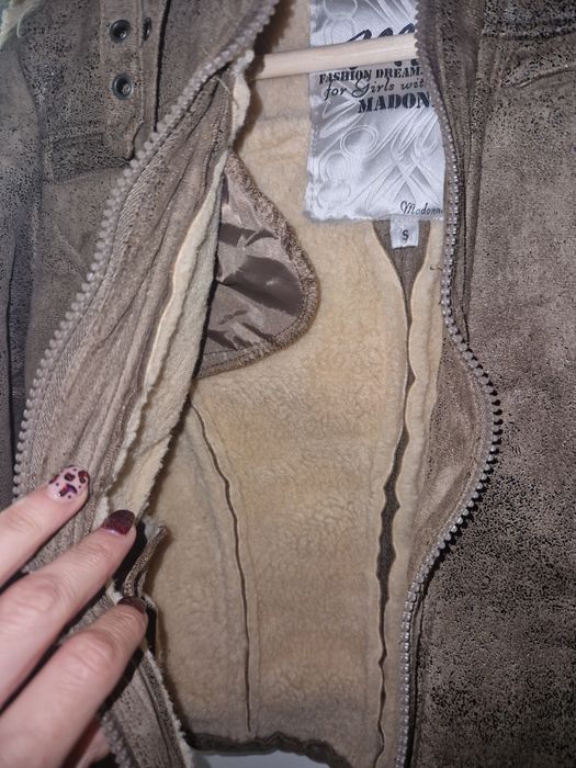 Пухено яке с качулка, чисто ново