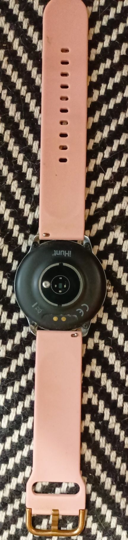 Vând smartwatch IHunt