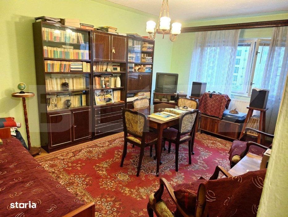 Apartament 3 camere, decomandat, 68 mp, M12, zona Catedralei