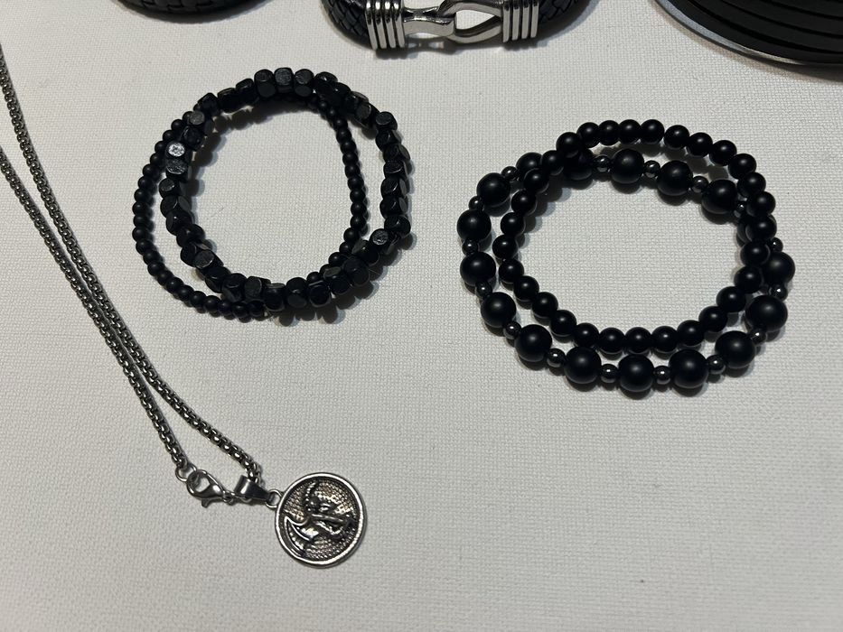 Мъжки пънкарски пръстени и аксесоари