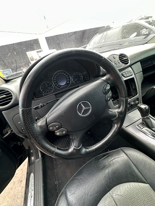 Mercedes clk за части !!блокирал двигател!!