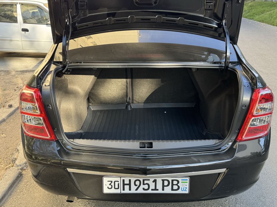 Cobalt Avtomat 2024 Qora GBO