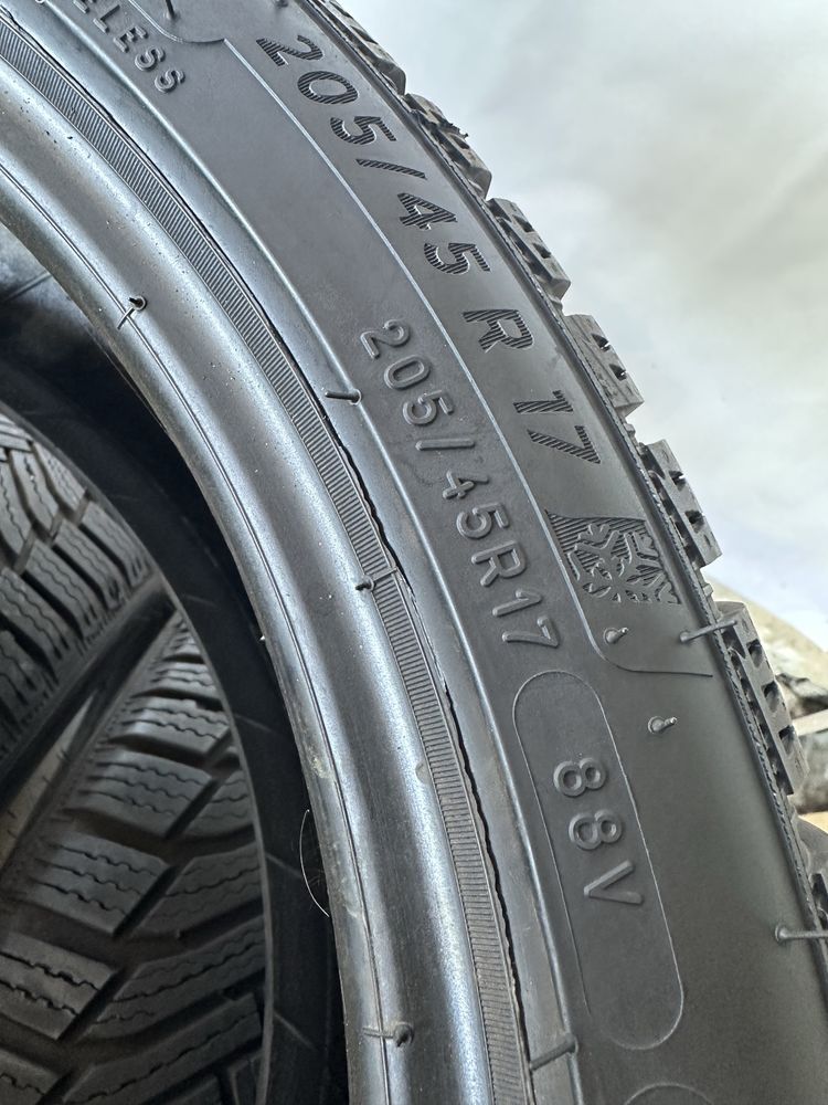 205/45/17 Michelin dot22 4бр